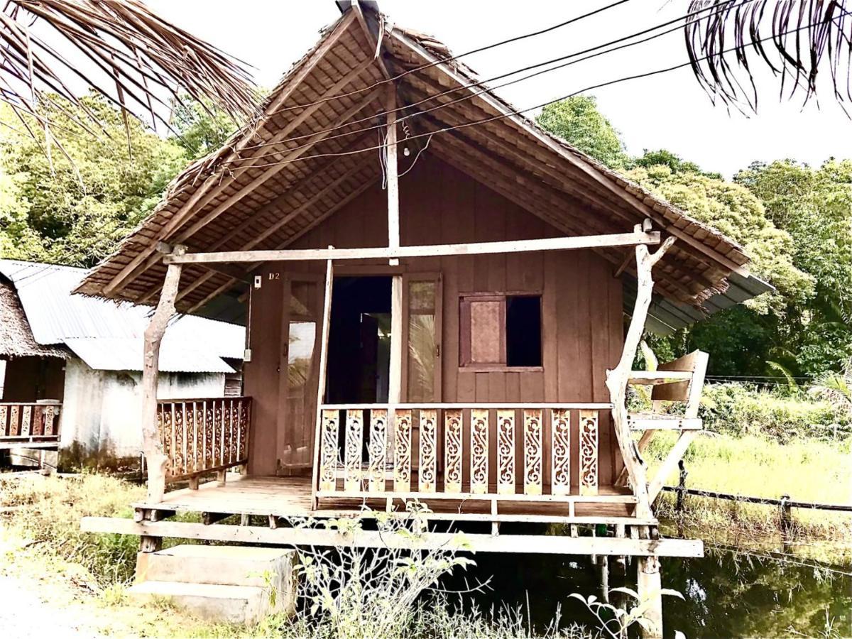Frog Garden Hut Hotel Đảo Ko Phayam Ngoại thất bức ảnh